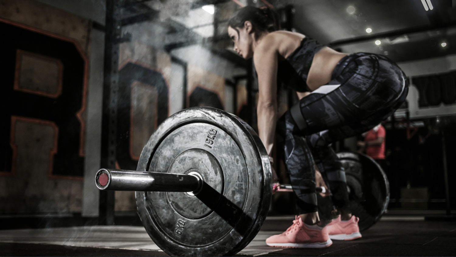 Why Women Who Lift Weights Need Collagen More Than Anyone Else